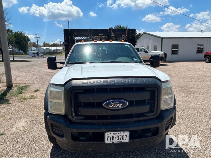 2016-ford-f550-image-2