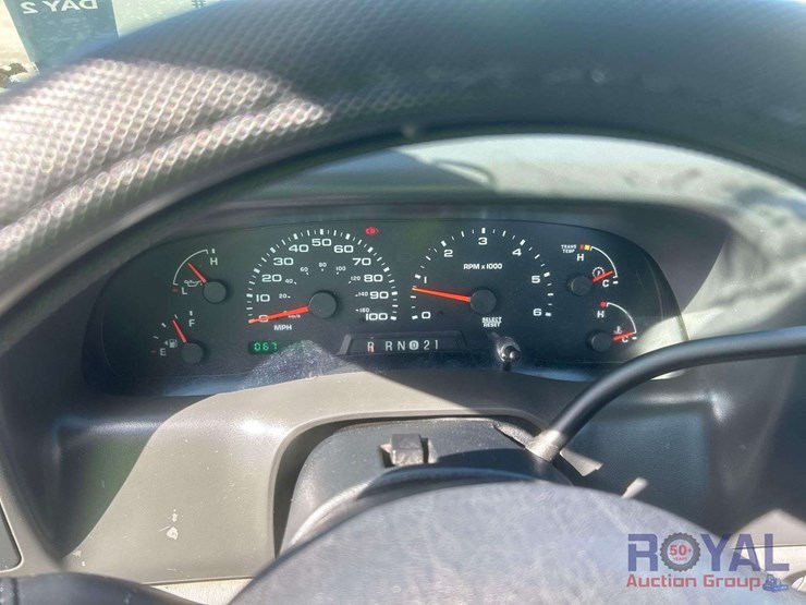 2004-ford-f350-image-12