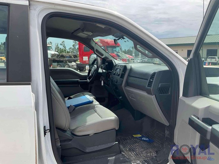 2017-ford-f450-image-27