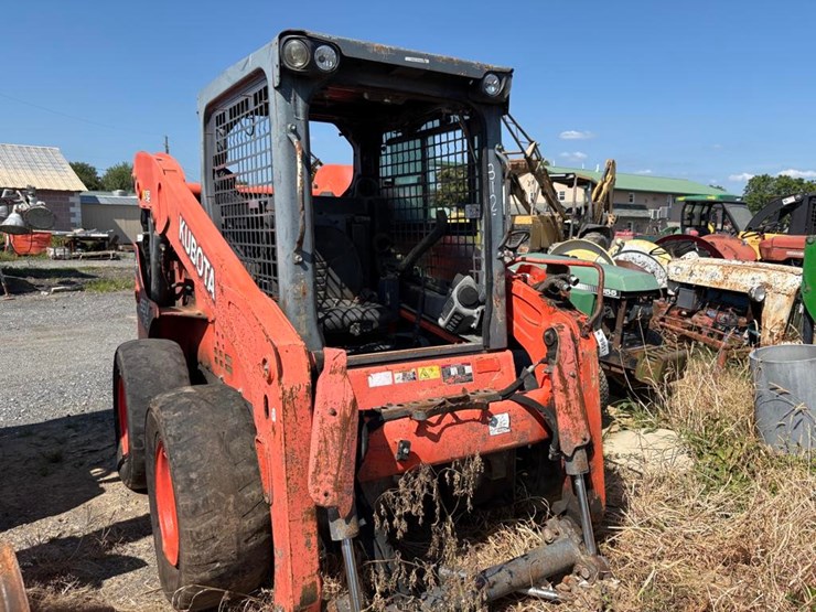 kubota-ssv75-image-1