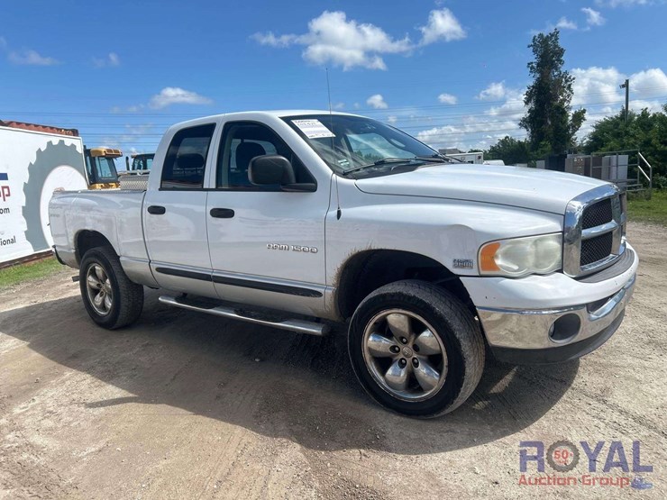 2004-dodge-ram-1500-image-2