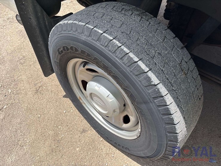 2015-ford-f250-image-32