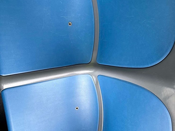 2014-gillig-low-floor-image-29