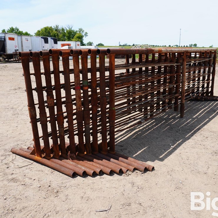 6 Bar 16' Variable Rod Standing Fences