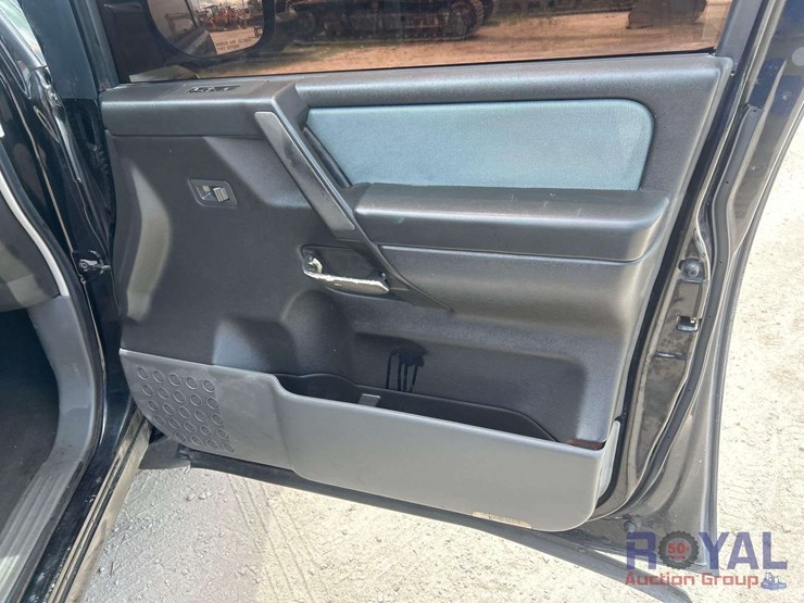 2006-nissan-titan-image-24