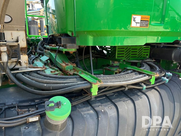 2019-john-deere-f4365-image-33
