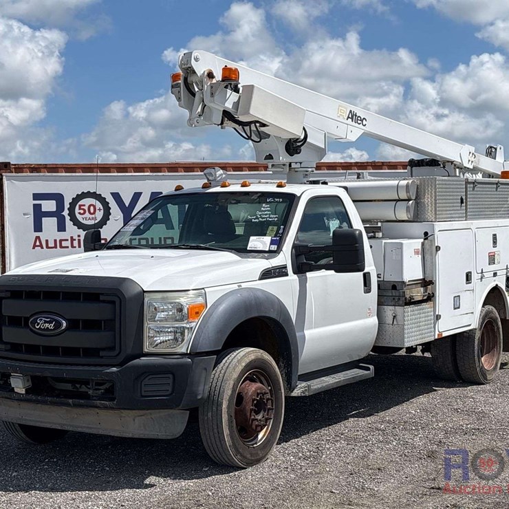 2012 FORD F450