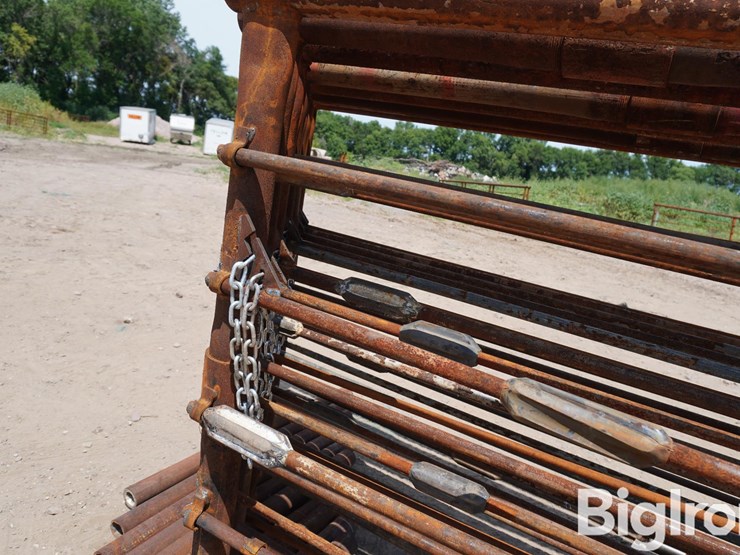 6-bar-16'-variable-rod-standing-fences-image-13