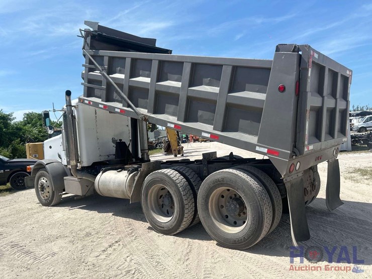 1991-peterbilt-378-t/a-dump-truck-image-4