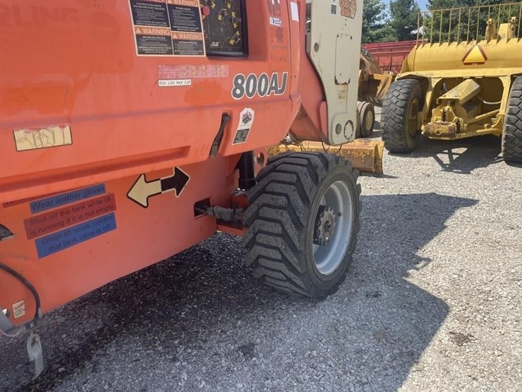 2003-jlg-800aj-image-8
