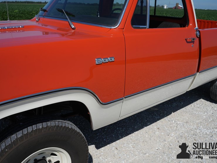 1973-dodge-d200-4x4-pickup-image-17