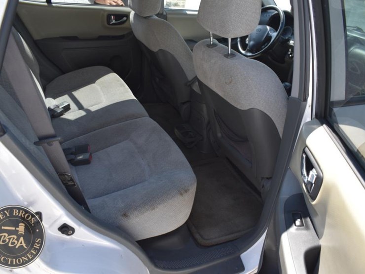 2005-hyundai-santa-fe-image-46