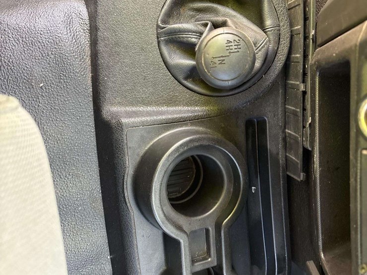 2011-ford-f150-image-17