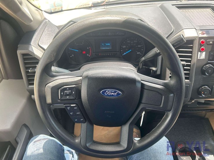 2017-ford-f450-image-10