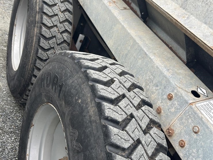 2014-meyers-m390-image-3