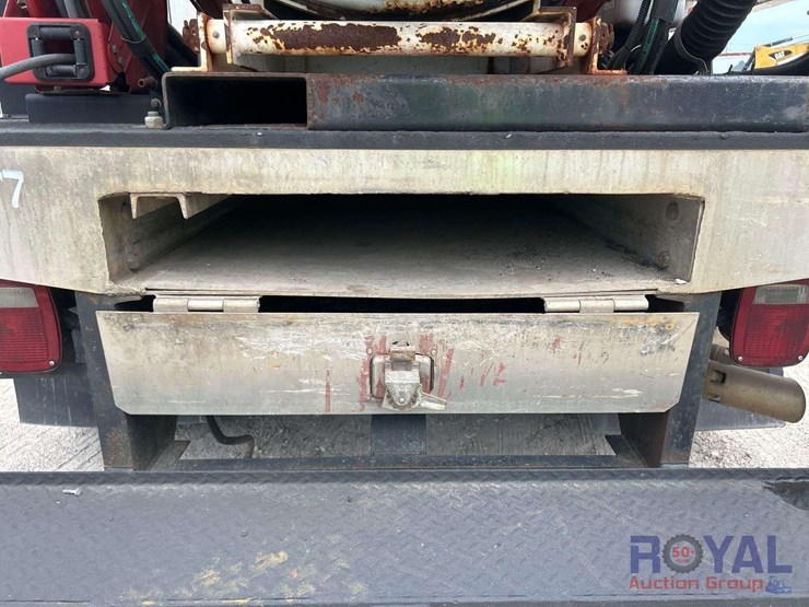 2017-ford-f550-image-30