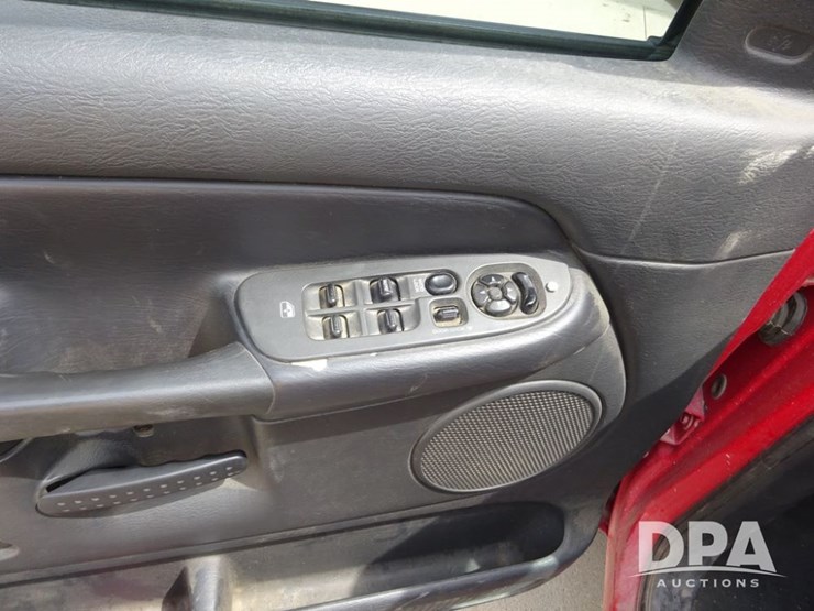 2004-dodge-ram-2500-image-74