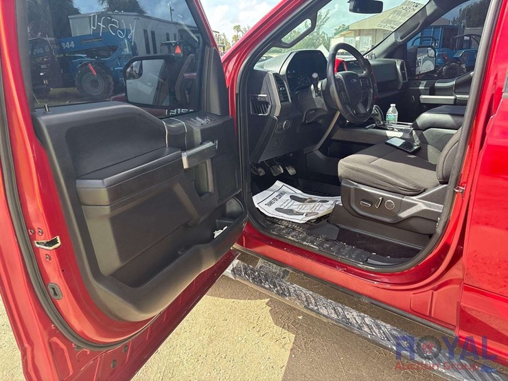2017-ford-f150-image-10