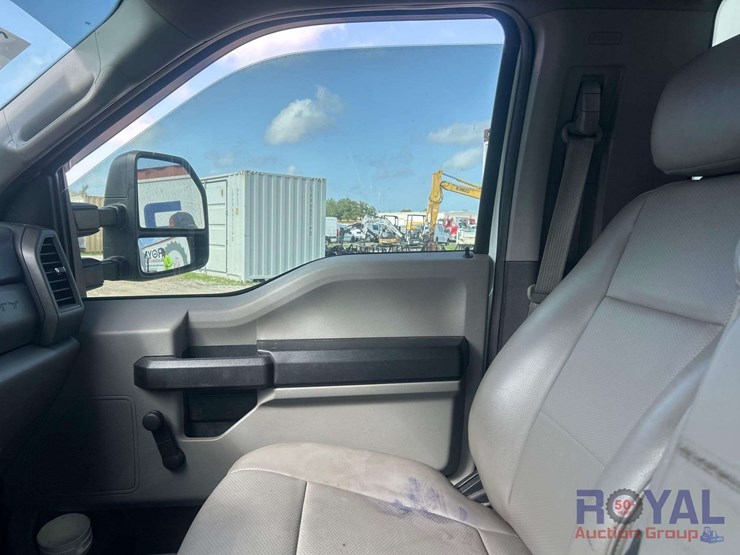 2017-ford-f250-image-12