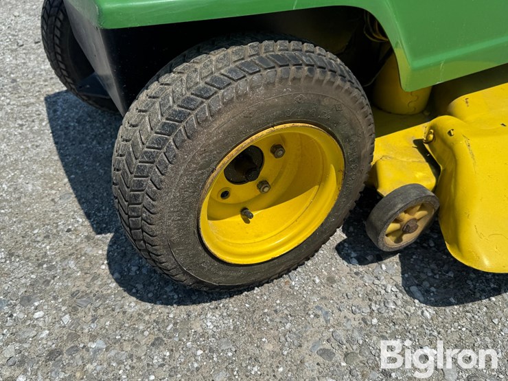 john-deere-96-image-17