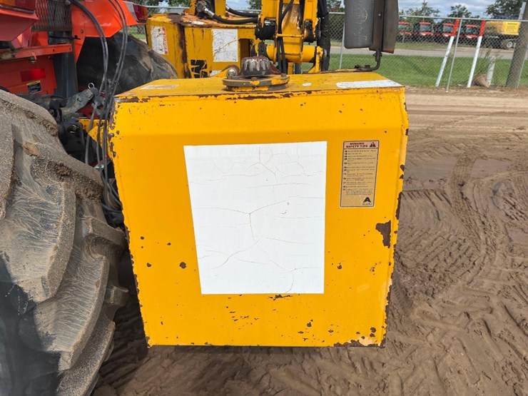 kubota-m9000-image-14