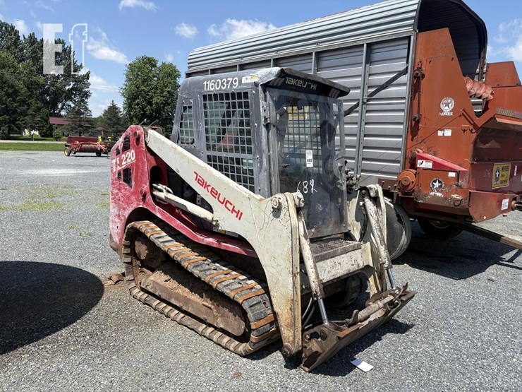 takeuchi-tl220-image-1