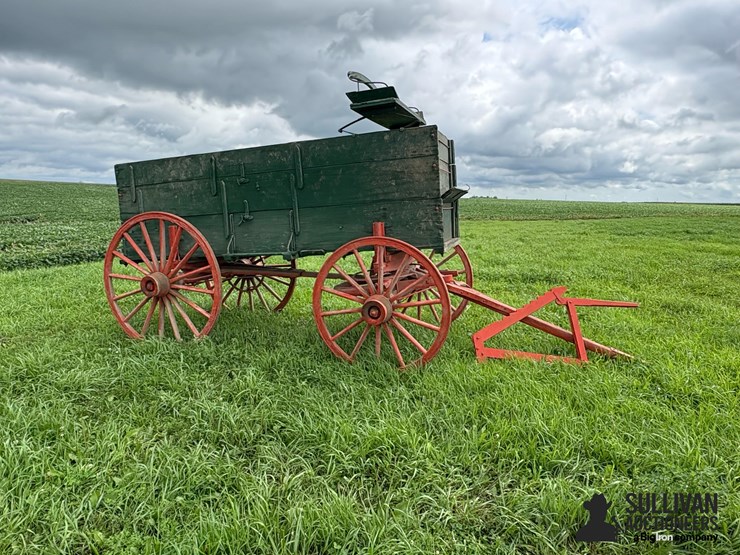 triple-box-wooden-wheel-wagon-image-4