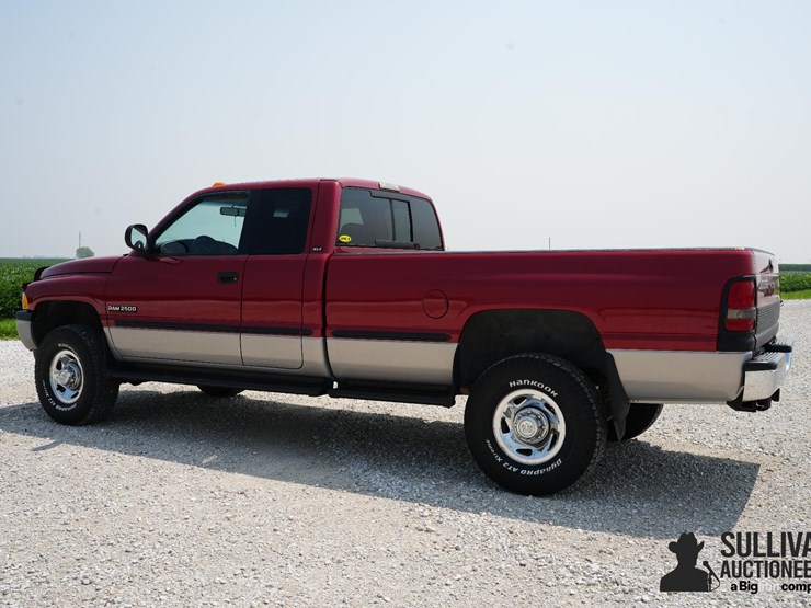 1999-dodge-2500-image-7