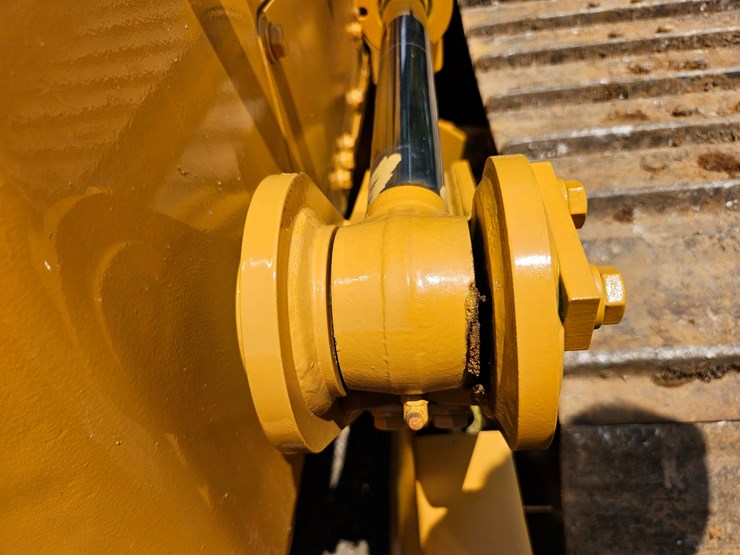 2018-komatsu-d37px-23-image-67