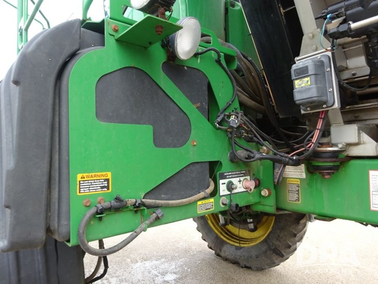 2016-john-deere-r4045-image-78