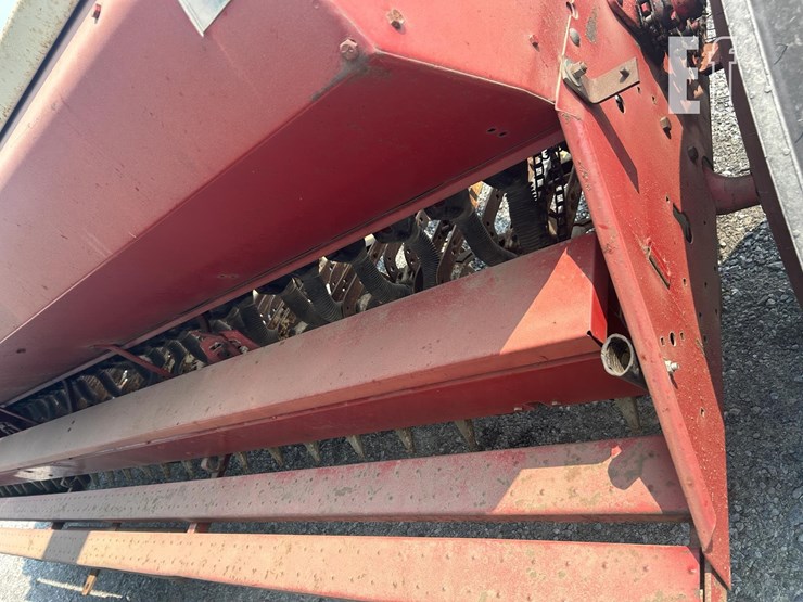 case-ih-5100-image-7