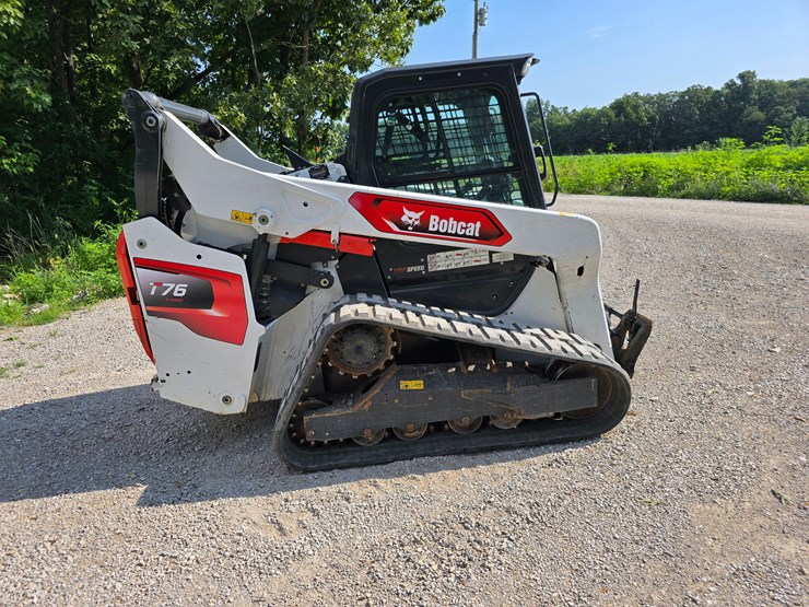 2023-bobcat-t76-image-21