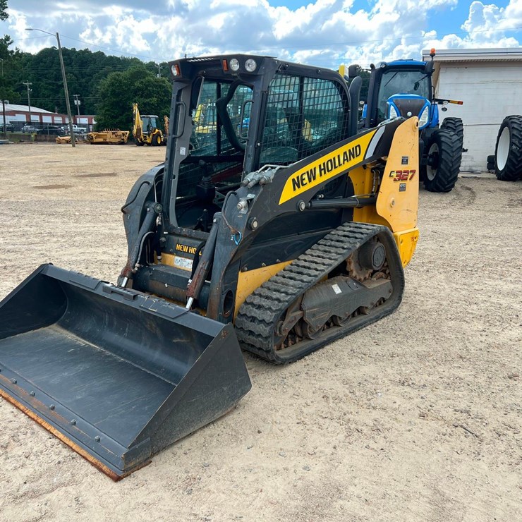 2021 NEW HOLLAND C327