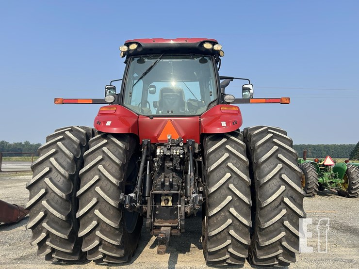2015-case-ih-magnum-240-cvt-image-6