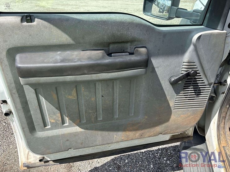 2012-ford-f450-image-12