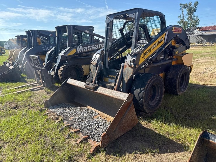 new-holland-l328-image-5