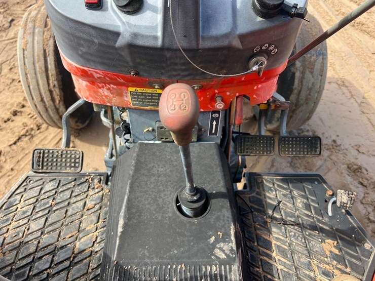 kubota-m9000-image-29