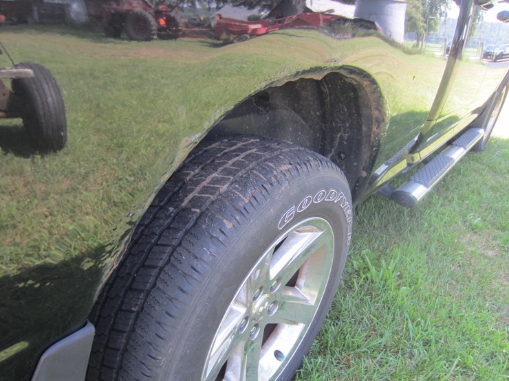 2011-dodge-ram-1500-image-21