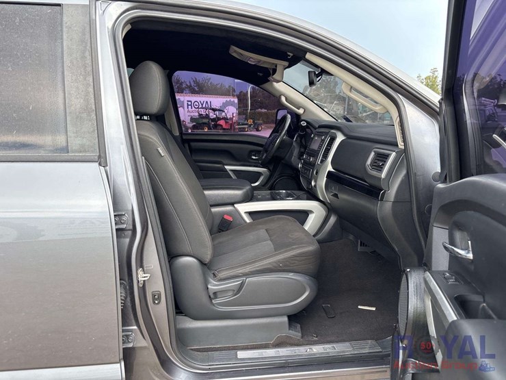 2018-nissan-titan-image-26