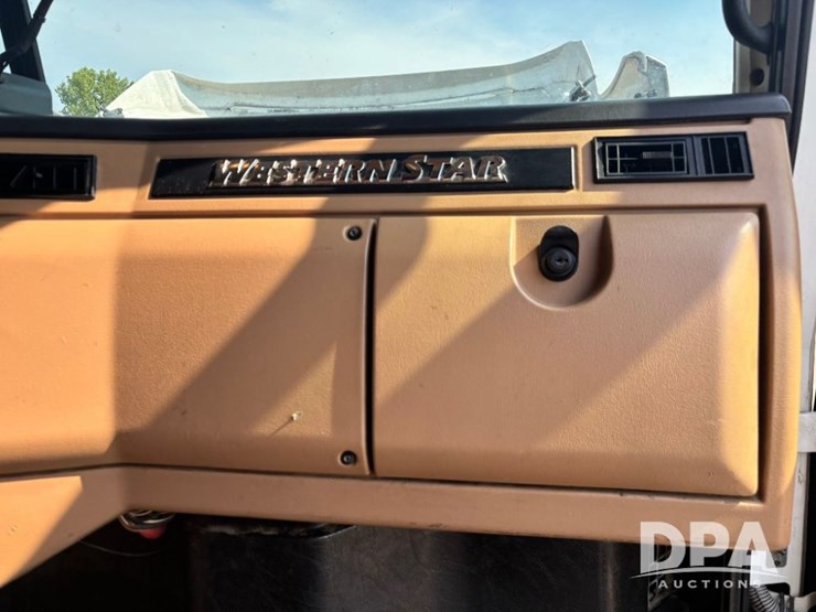 2020-western-star-w5700xe-truck-(gp11249)-image-79