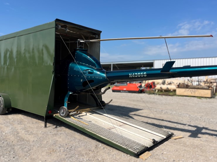 rotorway-exec-162f-helicopter-with-custom-enclosed-trailer-image-38