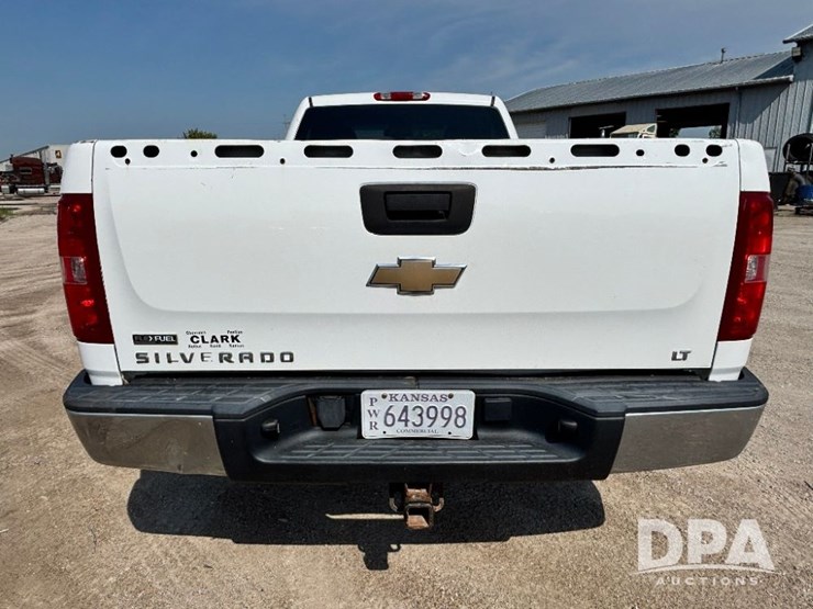 2008-chevrolet-silverado-image-29