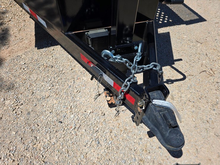 2024-bcl-fabrication-landscape-dump-trailer---heavy-duty-utility-trailer-for-mulch-debris-hauling-image-4