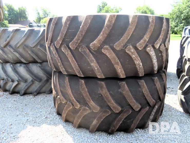 (4)-goodyear-flotation-tires/rims-(np6106,-unit-468408)-image-1
