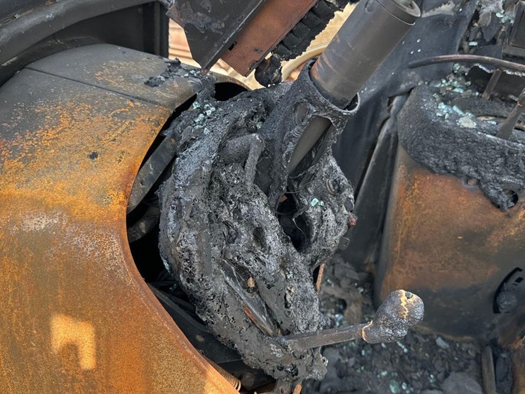 john-deere-4430-image-17
