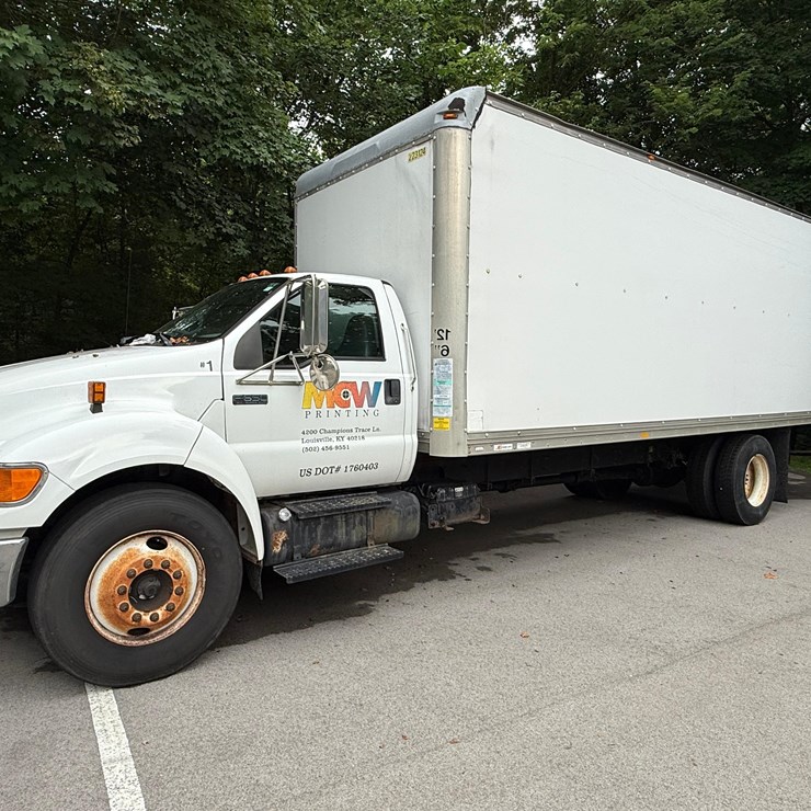 2009 FORD F650