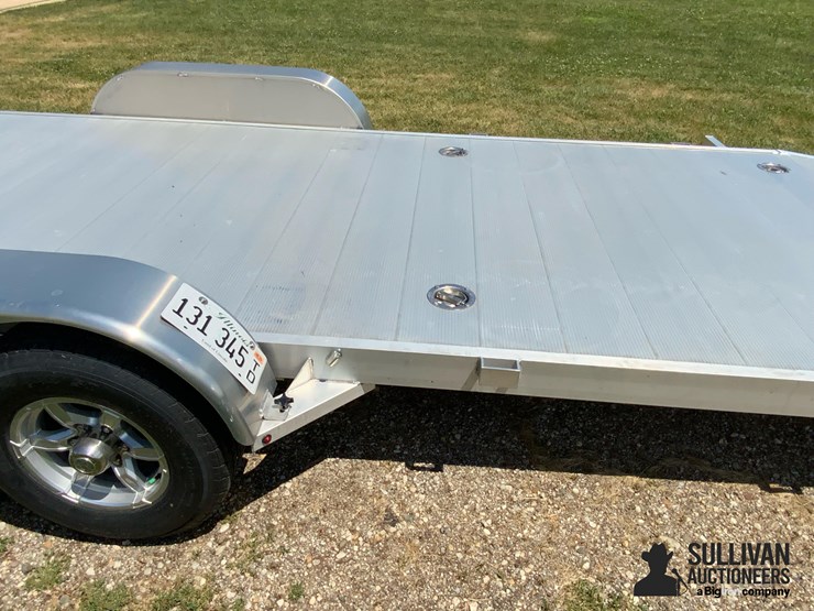 2024-aluma-8220-h-tilt-t/a-20’-tilt-deck-trailer-image-13