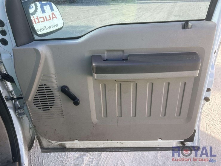 2008-ford-f250-image-25