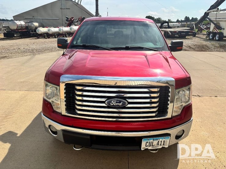 2012-ford-f150-xlt-image-3