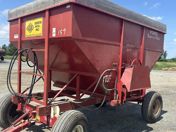 derco-220-image-1
